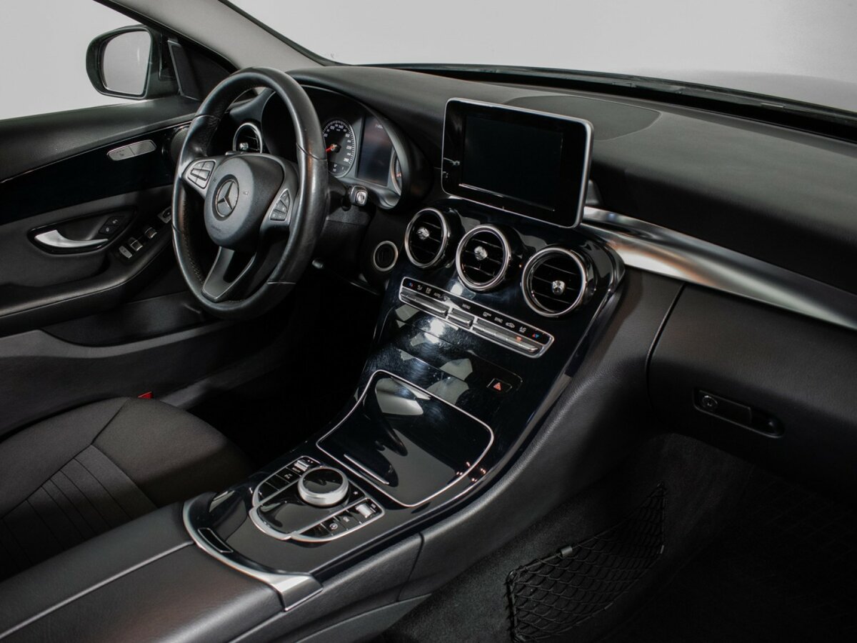 Б/У Мерседес-Бенц Ц-Класс 2014 года. Фото: #6