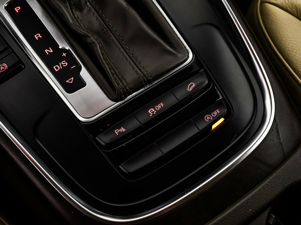 Б/У Ауди К5 2014 года. Фото: #15