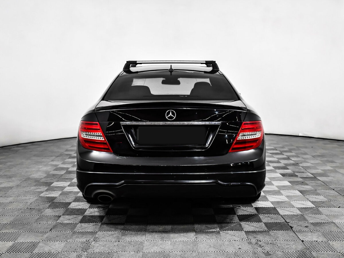 Б/У Мерседес-Бенц Ц-Класс 2012 года. Фото: #5