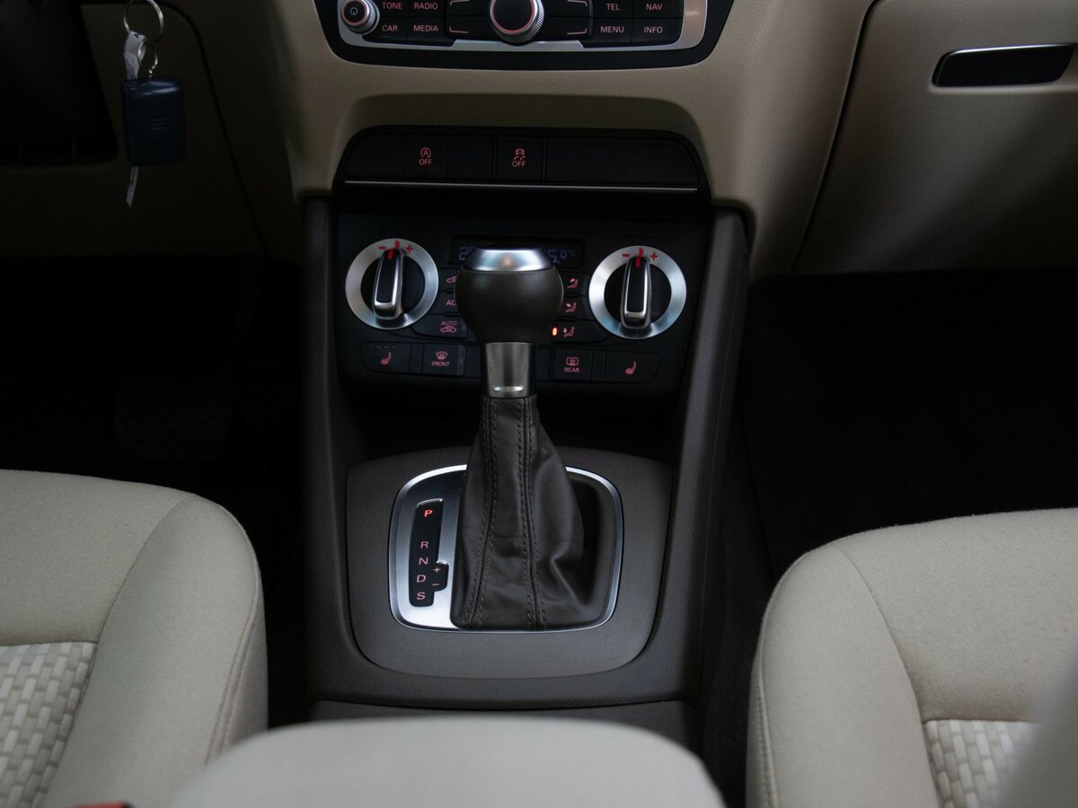 Б/У Ауди К3 2013 года. Фото: #7