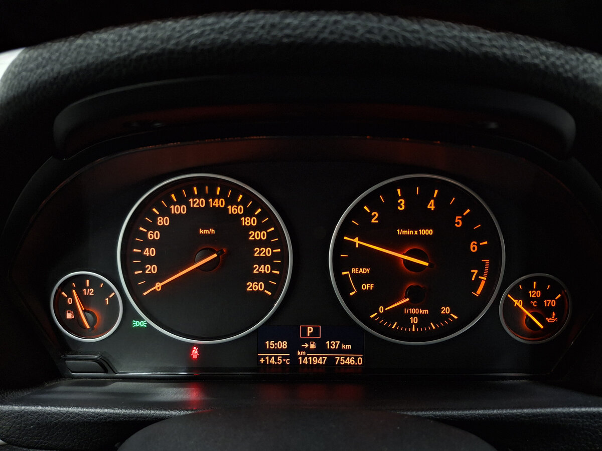 Б/У БМВ 3 серии 2015 года. Фото: #11