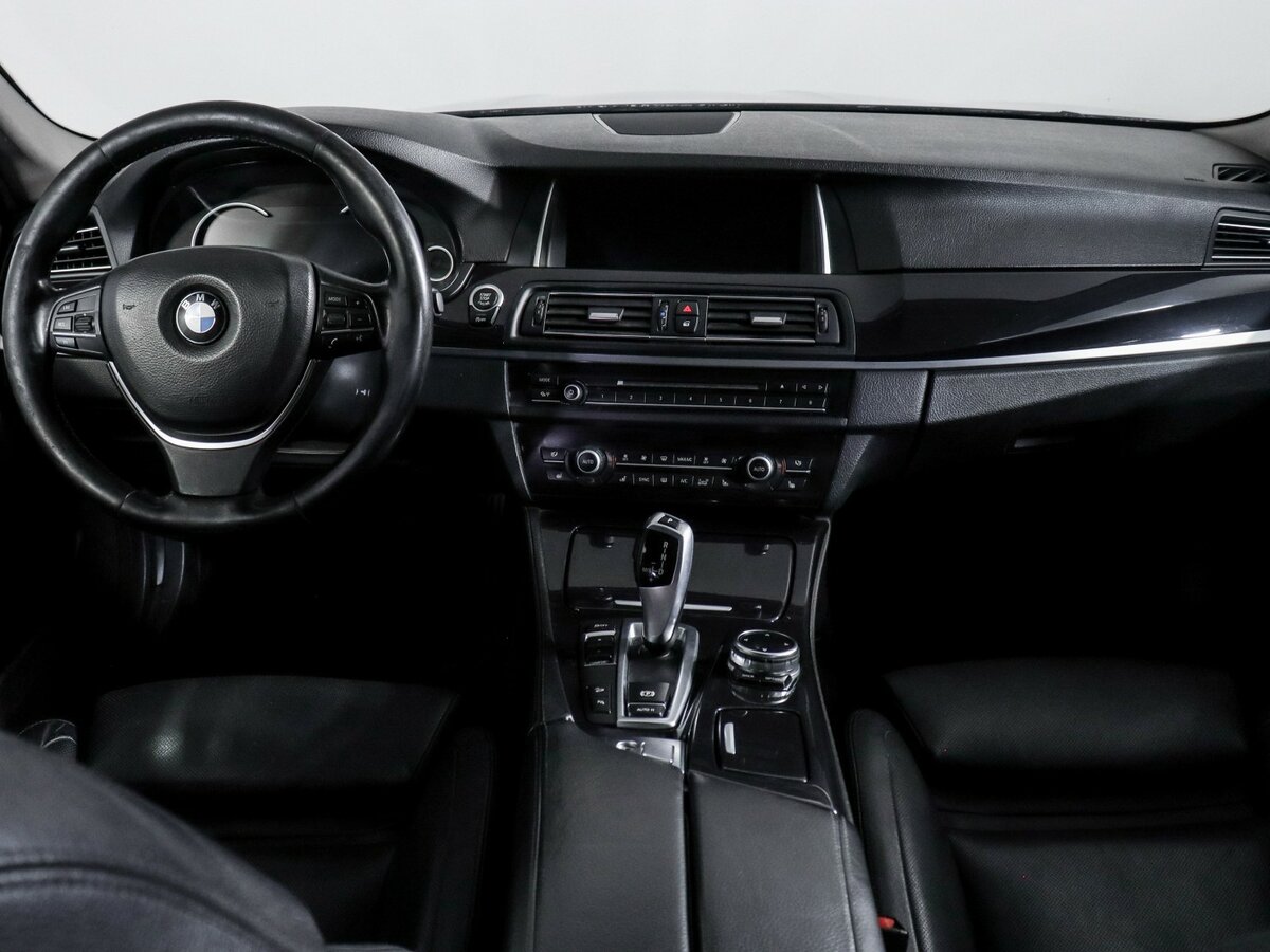 Б/У БМВ 5 серии 2014 года. Фото: #6