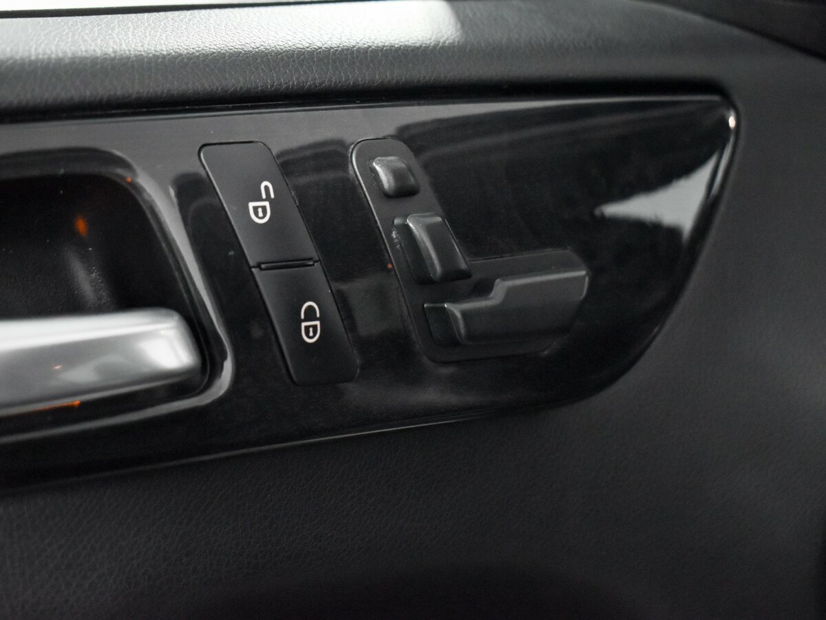 Б/У Мерседес-Бенц М-Класс 2013 года. Фото: #7