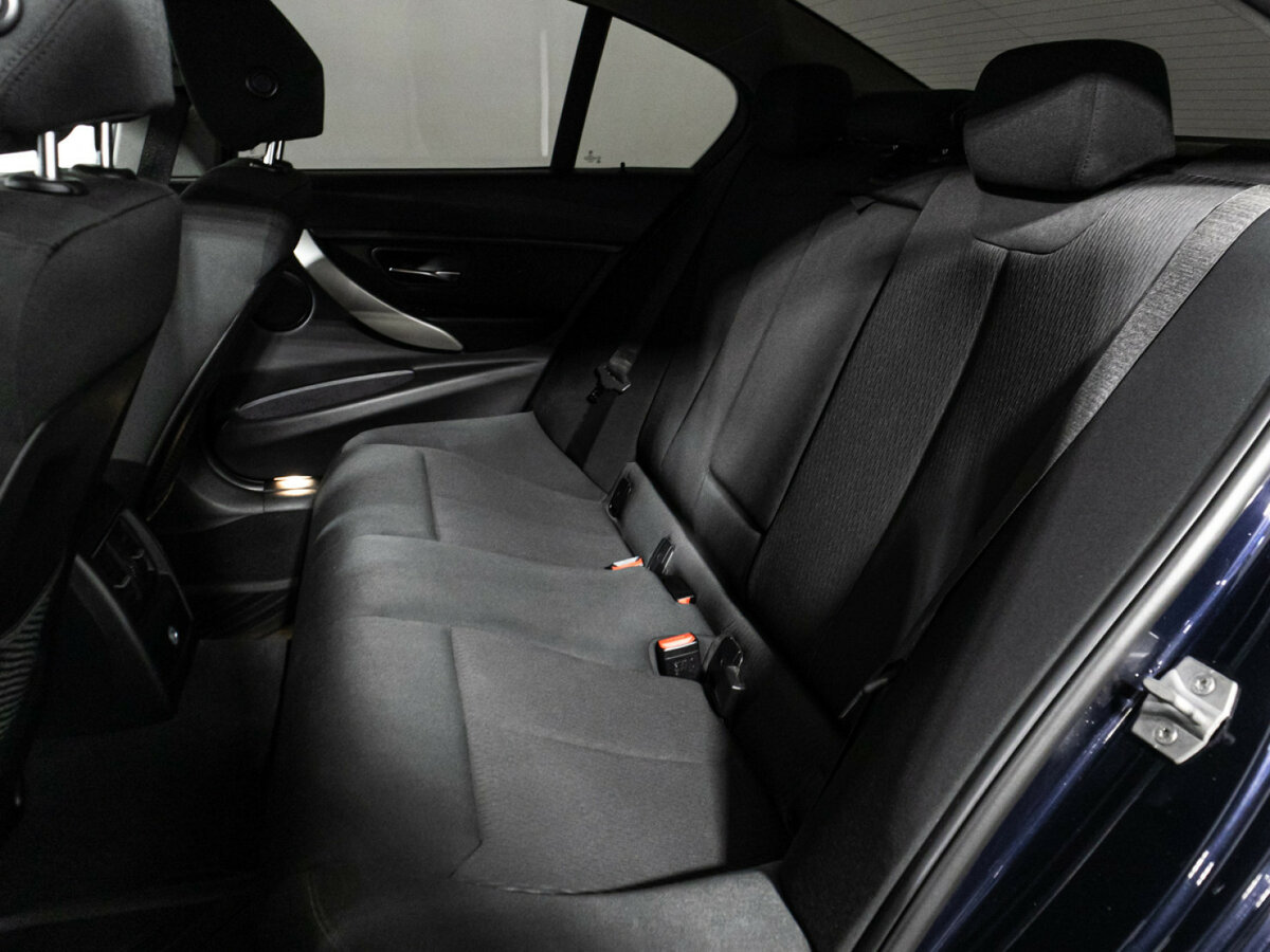 Б/У БМВ 3 серии 2017 года. Фото: #9