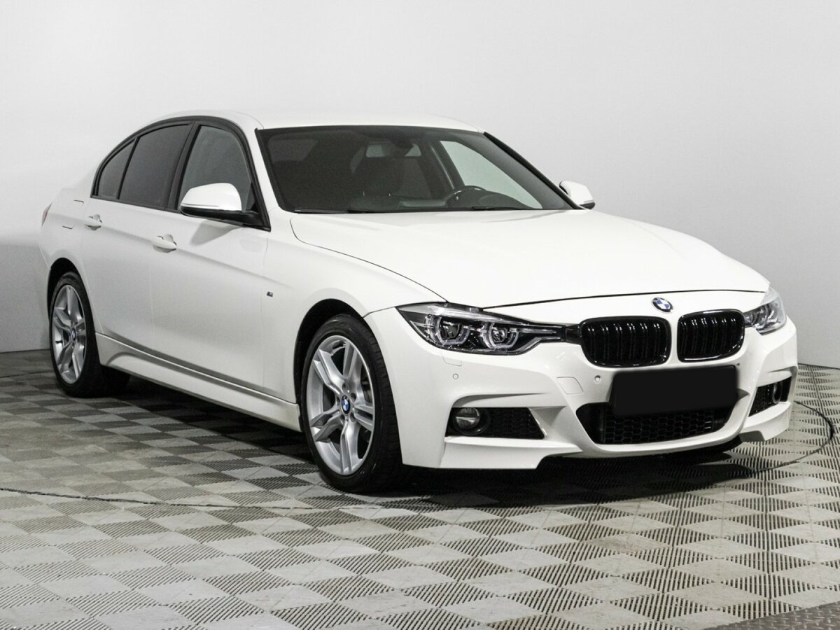 Б/У БМВ 3 серии 2016 года. Фото: #2