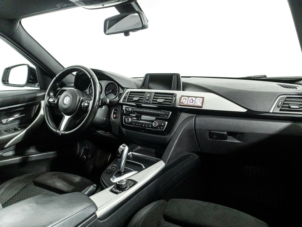 Б/У БМВ 3 серии 2016 года. Фото: #8