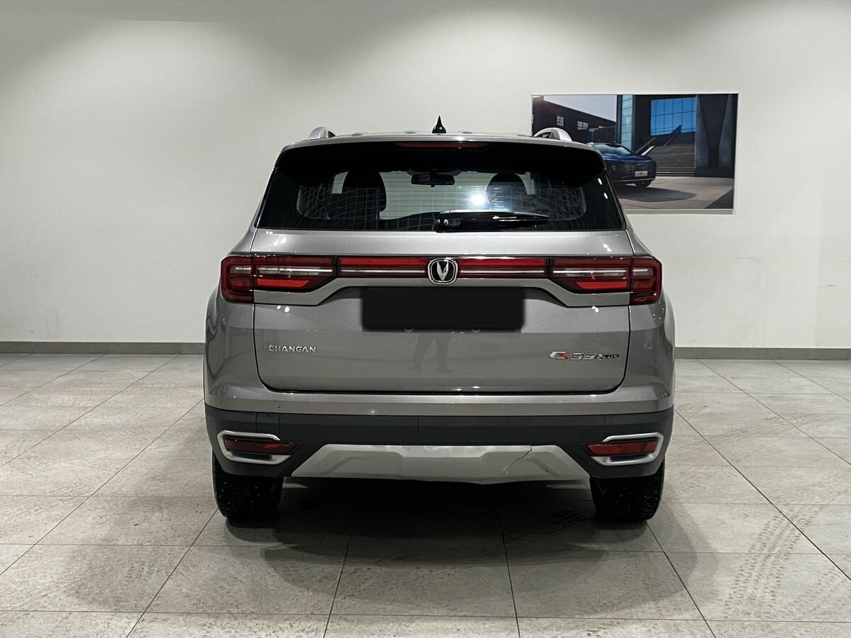 Б/У Чанган CS35 Plus 2019 года. Фото: #5