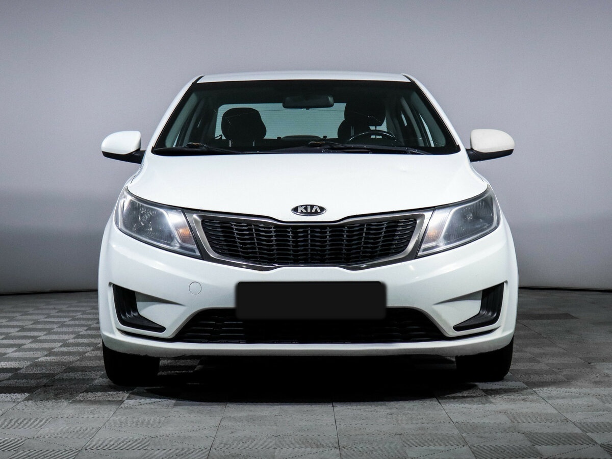 Б/У Киа Рио 2014 года. Фото: #1