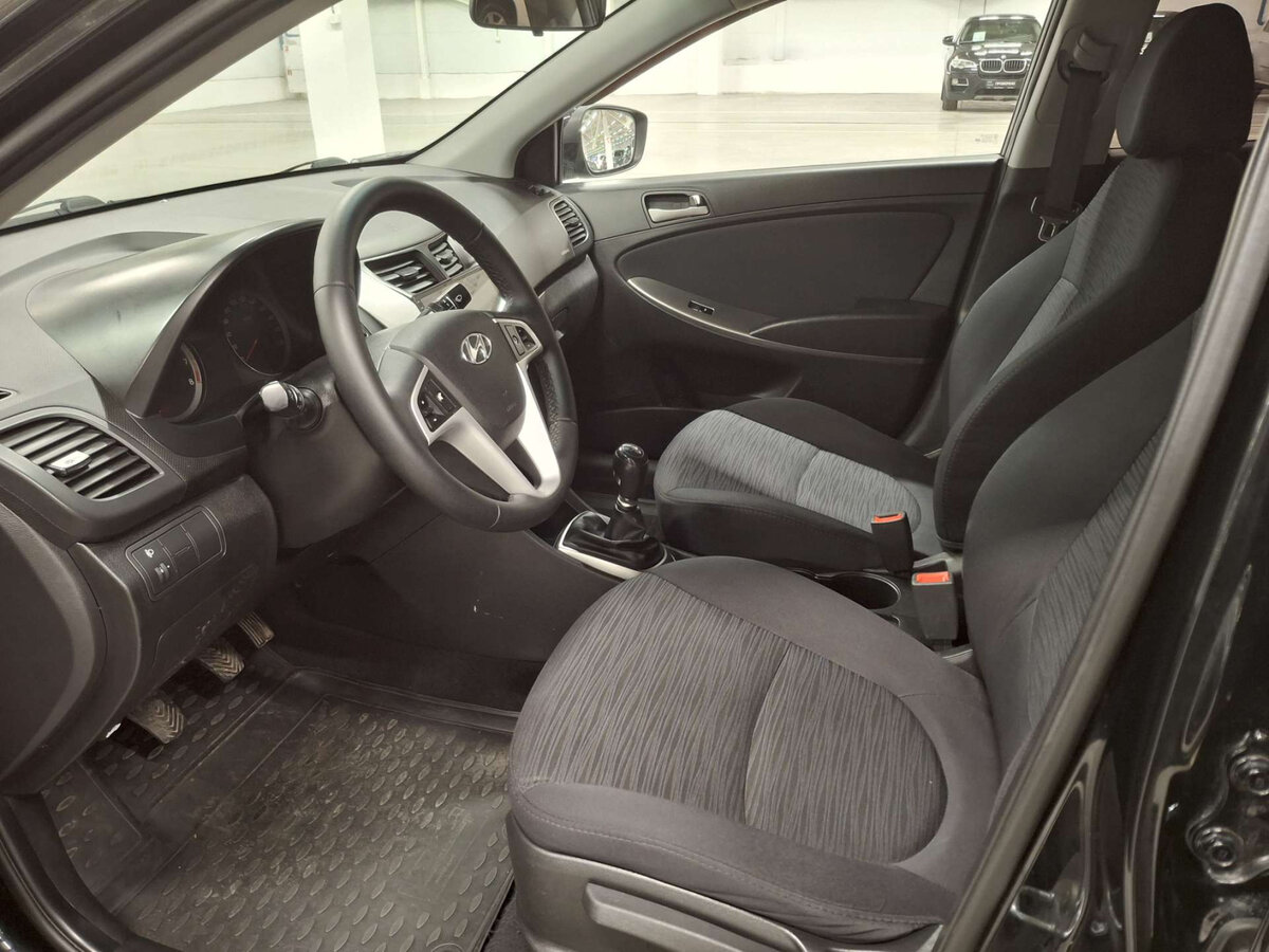 Б/У Хендай Солярис 2016 года. Фото: #15