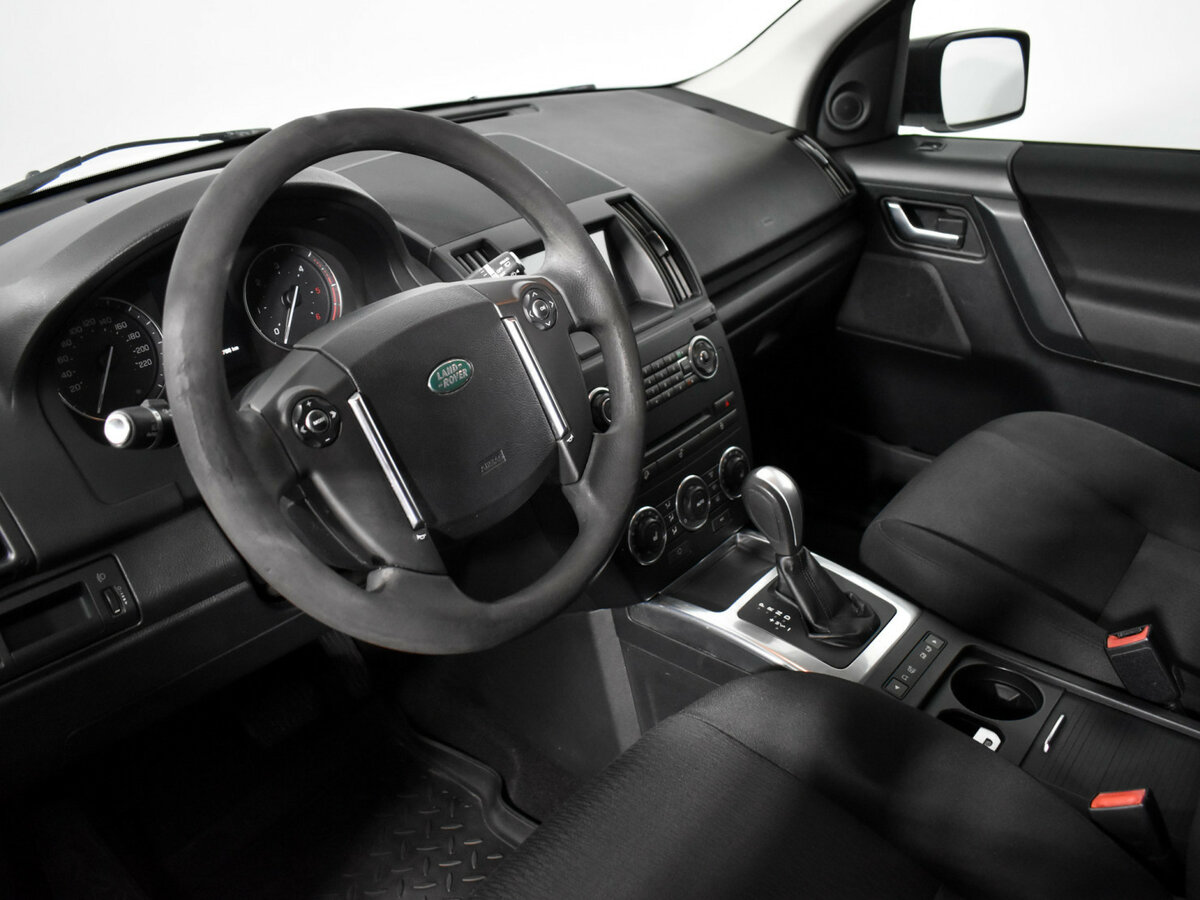 Б/У Лэнд Ровер Фрилендер 2013 года. Фото: #8