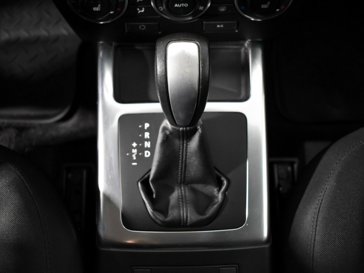 Б/У Лэнд Ровер Фрилендер 2013 года. Фото: #9