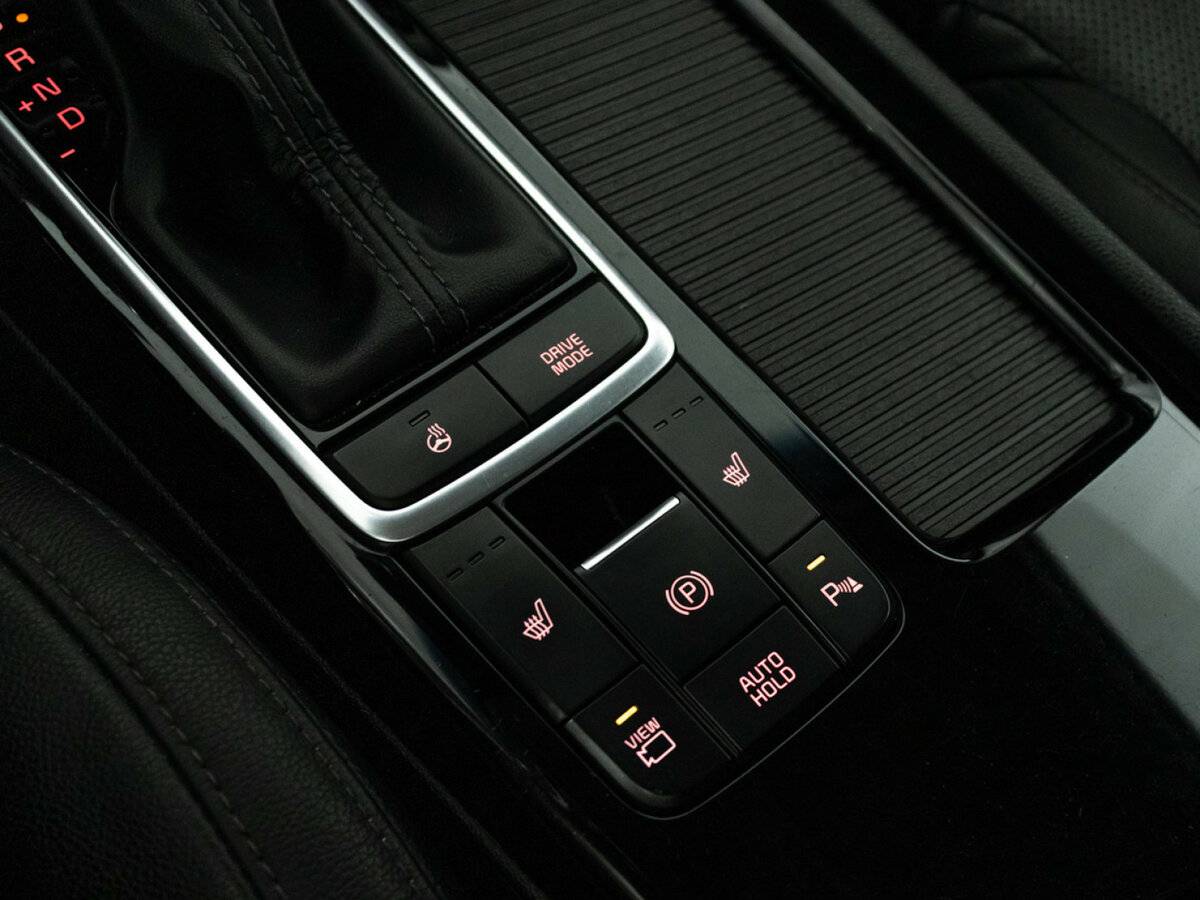 Б/У Киа Оптима 2018 года. Фото: #18