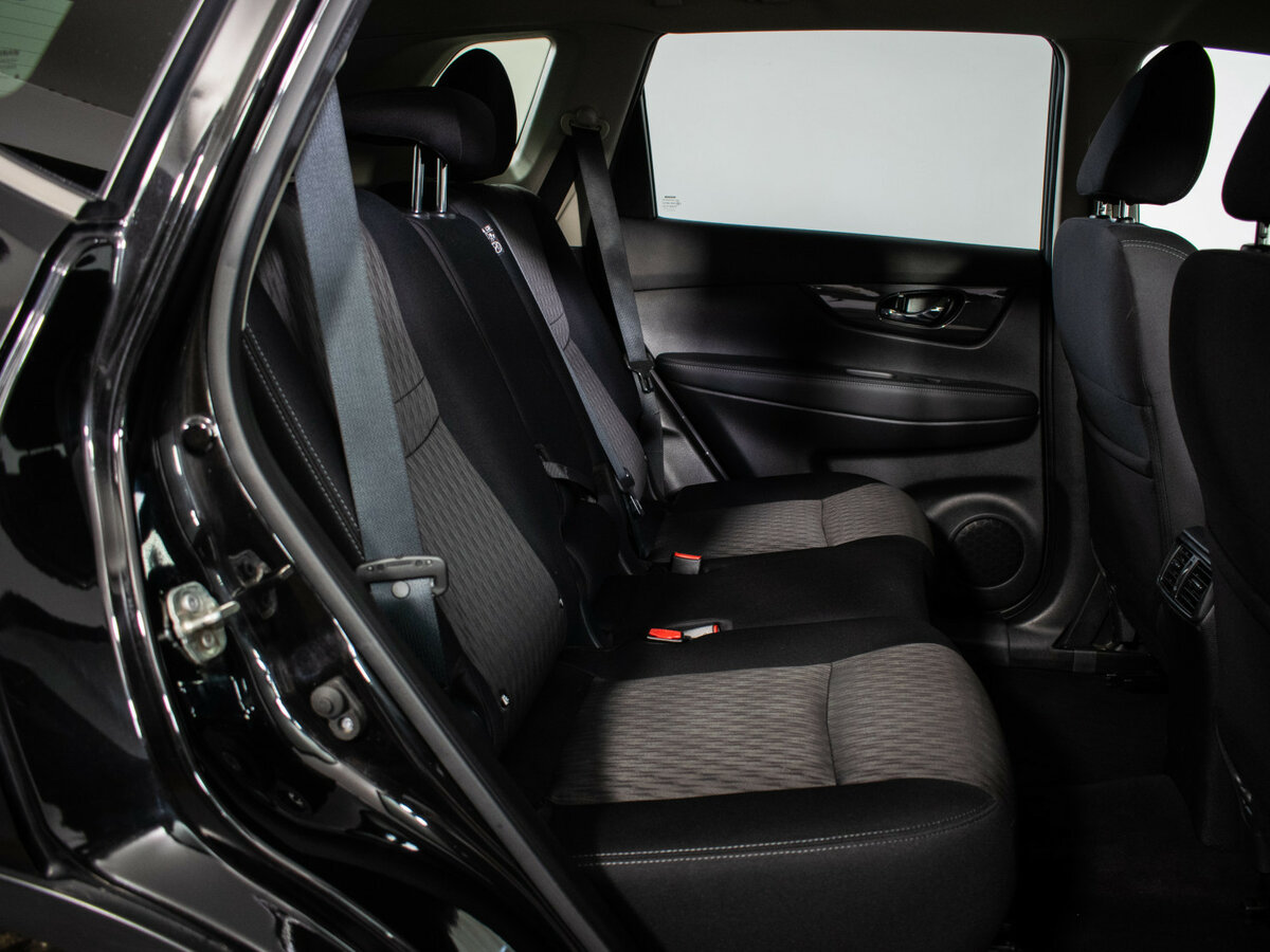 Б/У Ниссан Икс-Трейл 2020 года. Фото: #8