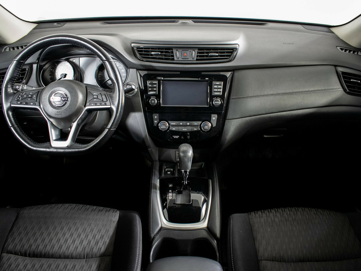 Б/У Ниссан Икс-Трейл 2020 года. Фото: #10