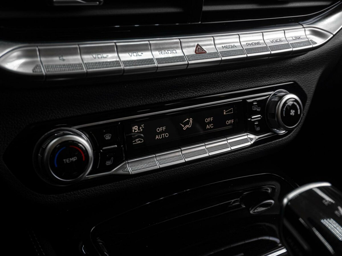 Б/У ФАВ Бестюн Т77 2023 года. Фото: #16