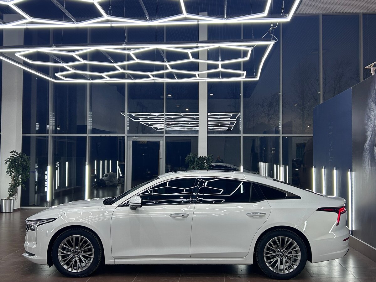 Б/У ФАВ Бестюн Б70 2023 года. Фото: #3