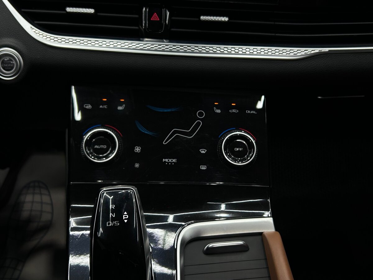 Б/У ФАВ Бестюн Б70 2023 года. Фото: #16