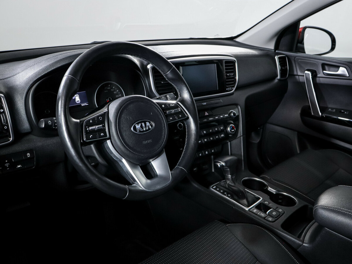 Б/У Киа Спортейдж 2019 года. Фото: #12