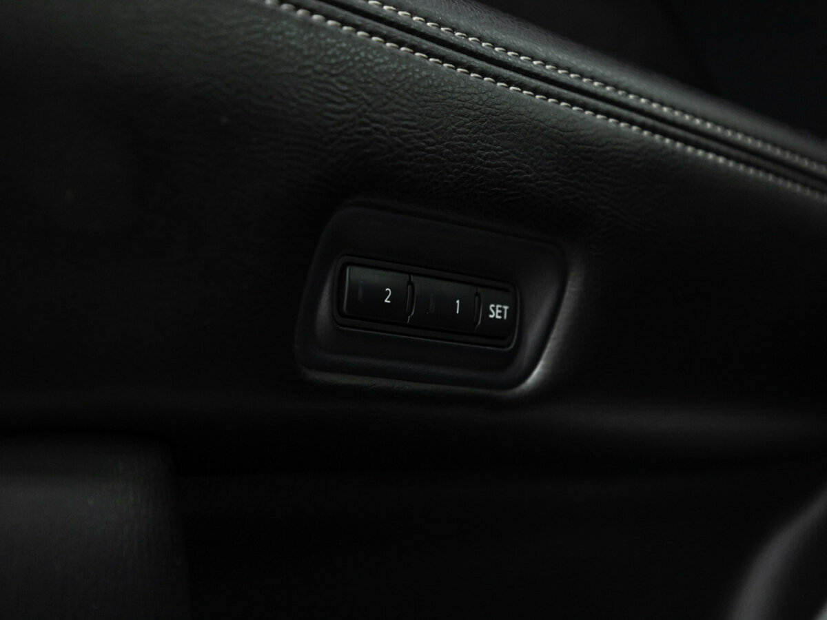 Б/У Ниссан Патфайндер 2015 года. Фото: #13