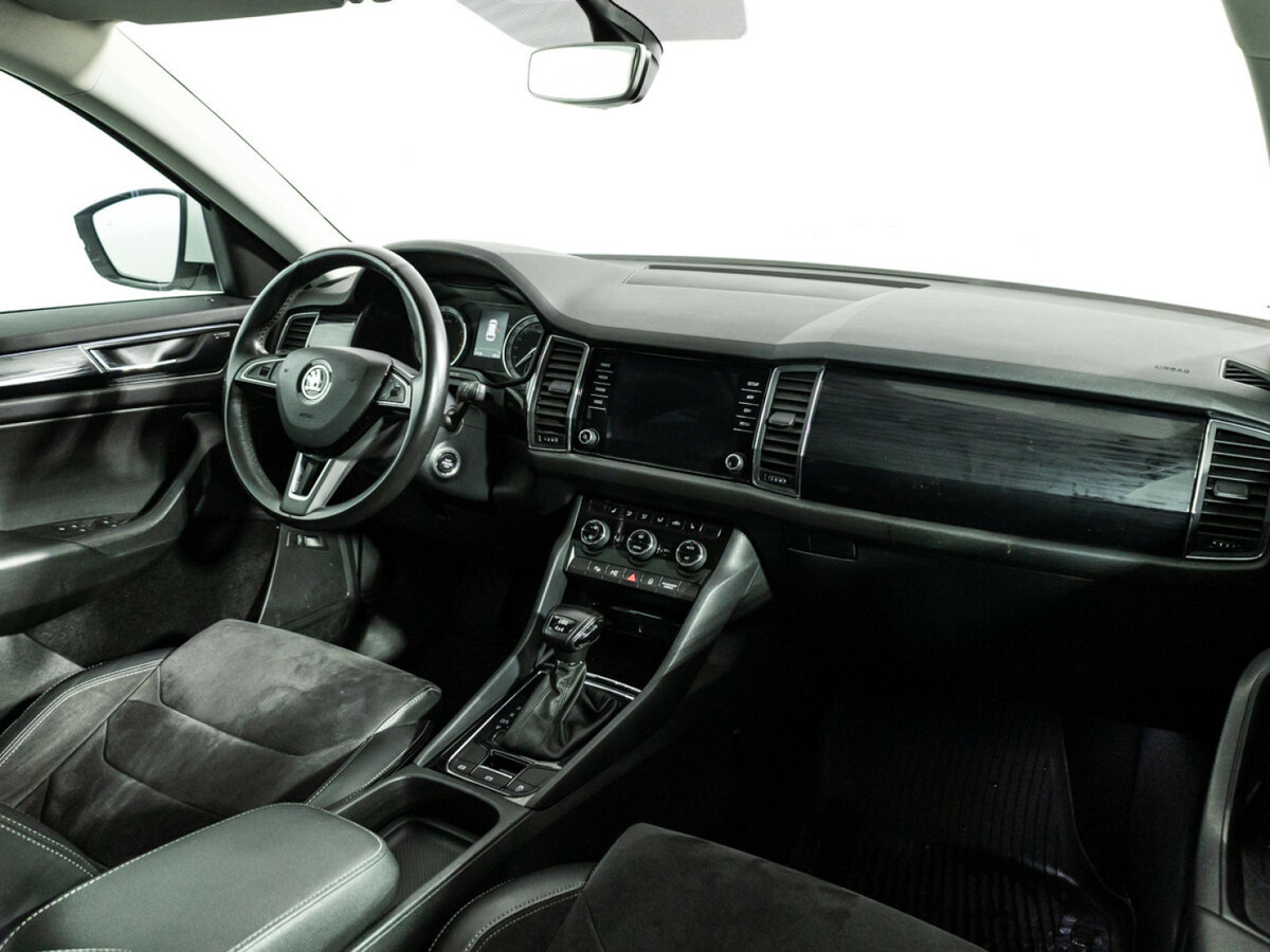 Б/У Шкода Кодиак 2017 года. Фото: #8