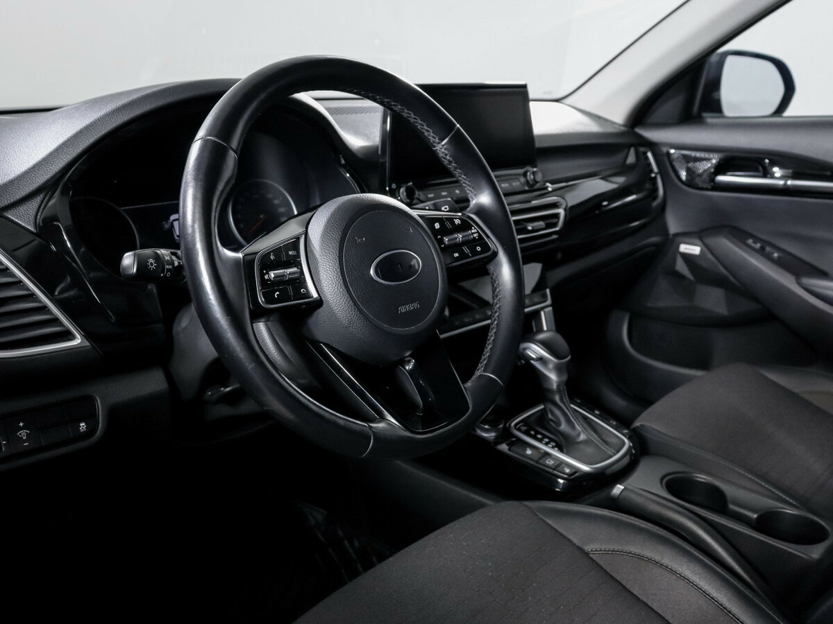 Б/У Киа Сельтос 2021 года. Фото: #13