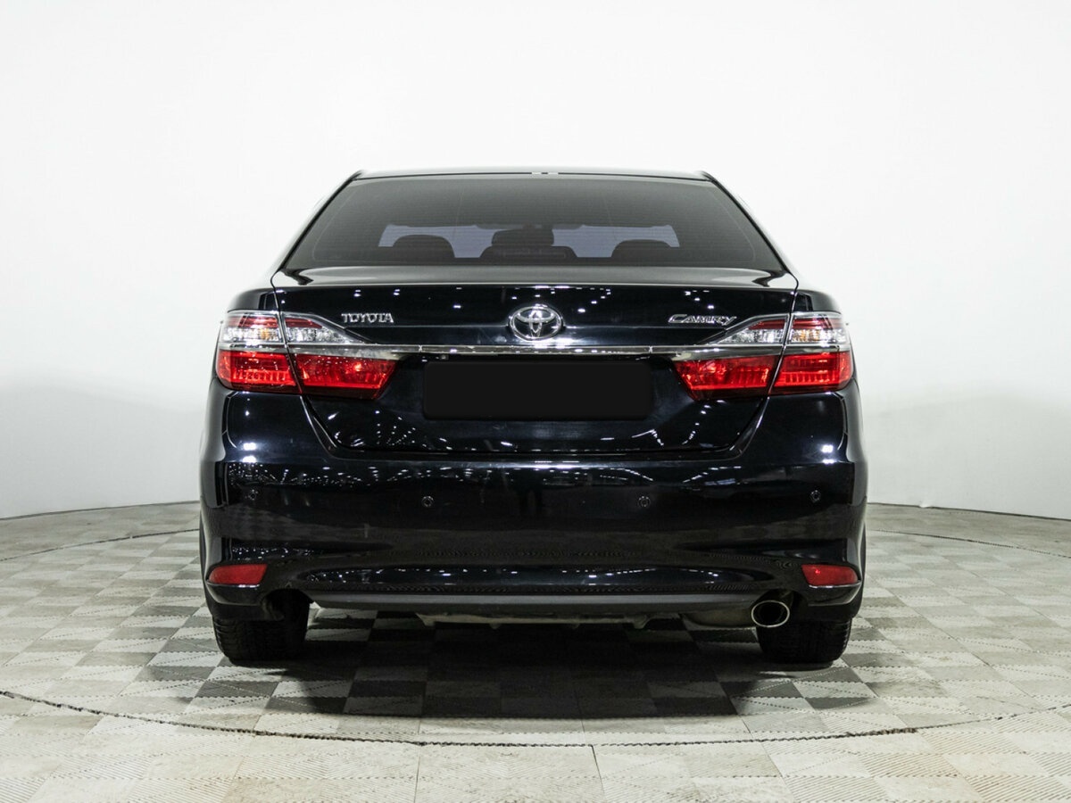 Б/У Тойота Камри 2016 года. Фото: #4