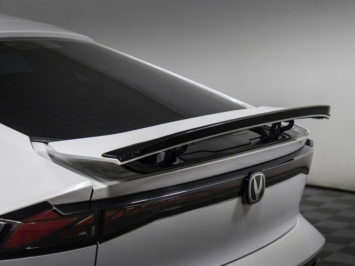 Б/У Чанган УНИ-В 2023 года. Фото: #6