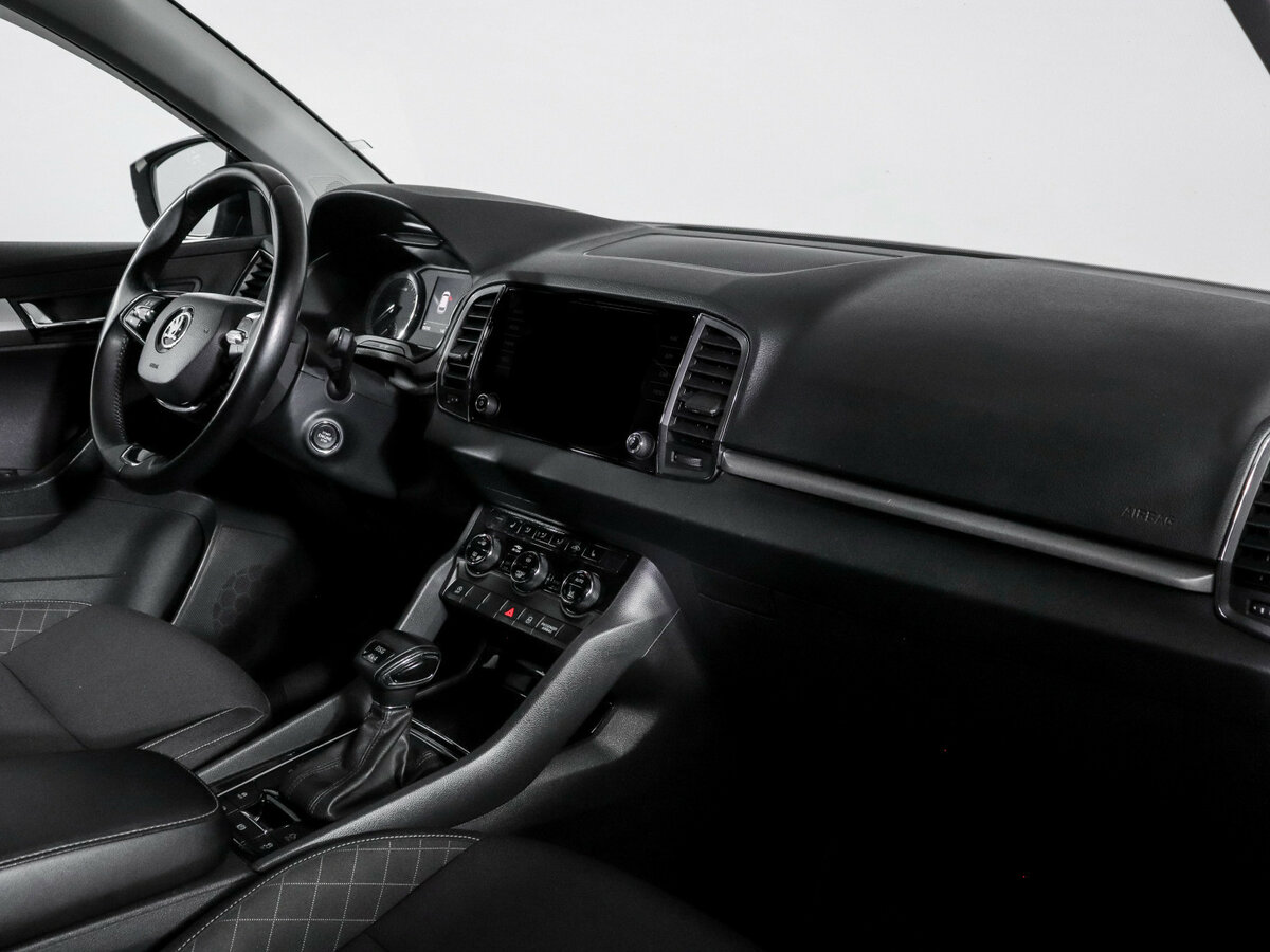 Б/У Шкода Карок 2021 года. Фото: #8