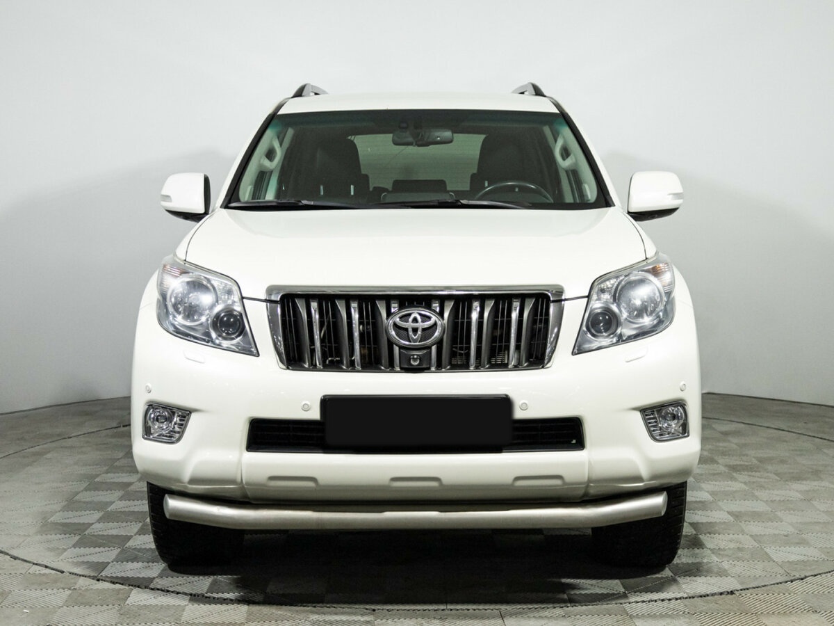 Б/У Тойота Лэнд Крузер Прадо 2013 года. Фото: #1