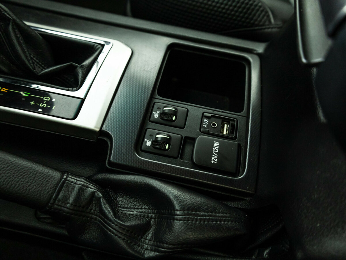 Б/У Тойота Лэнд Крузер Прадо 2013 года. Фото: #18