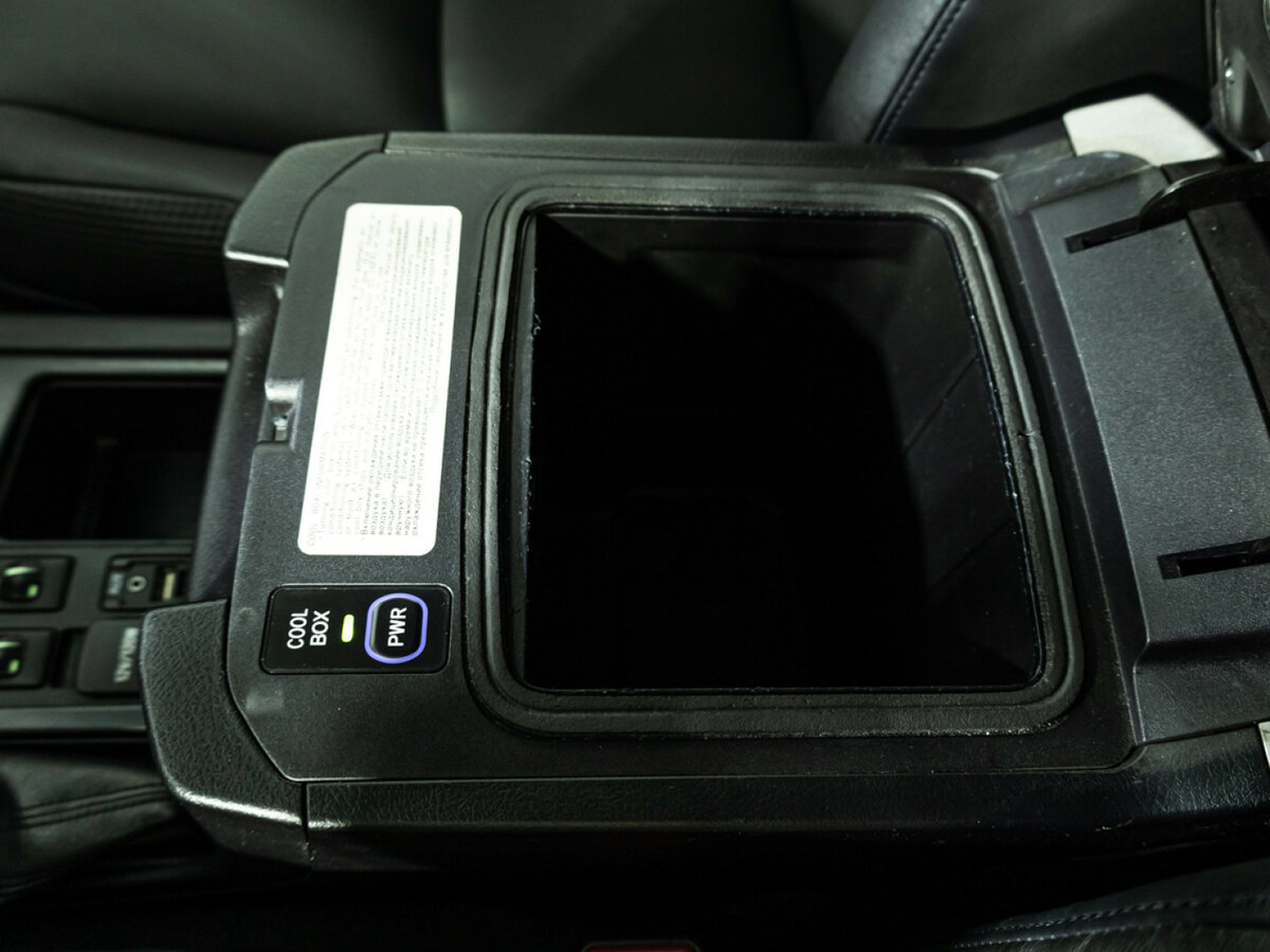 Б/У Тойота Лэнд Крузер Прадо 2013 года. Фото: #19