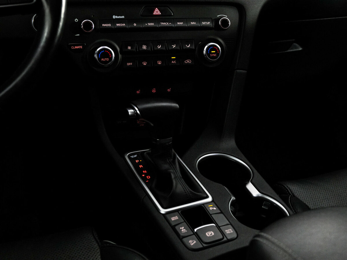 Б/У Киа Спортейдж 2020 года. Фото: #9