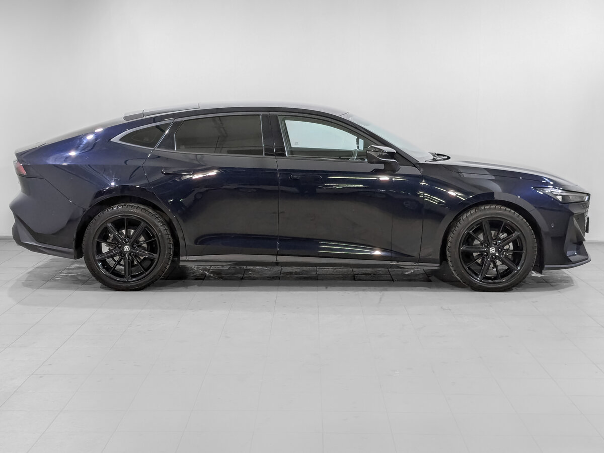 Б/У Чанган УНИ-В 2023 года. Фото: #3