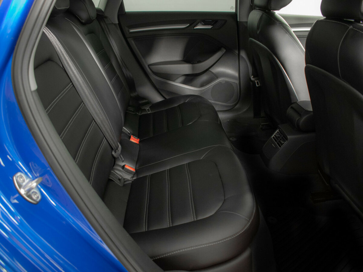 Б/У Ауди А3 2019 года. Фото: #7