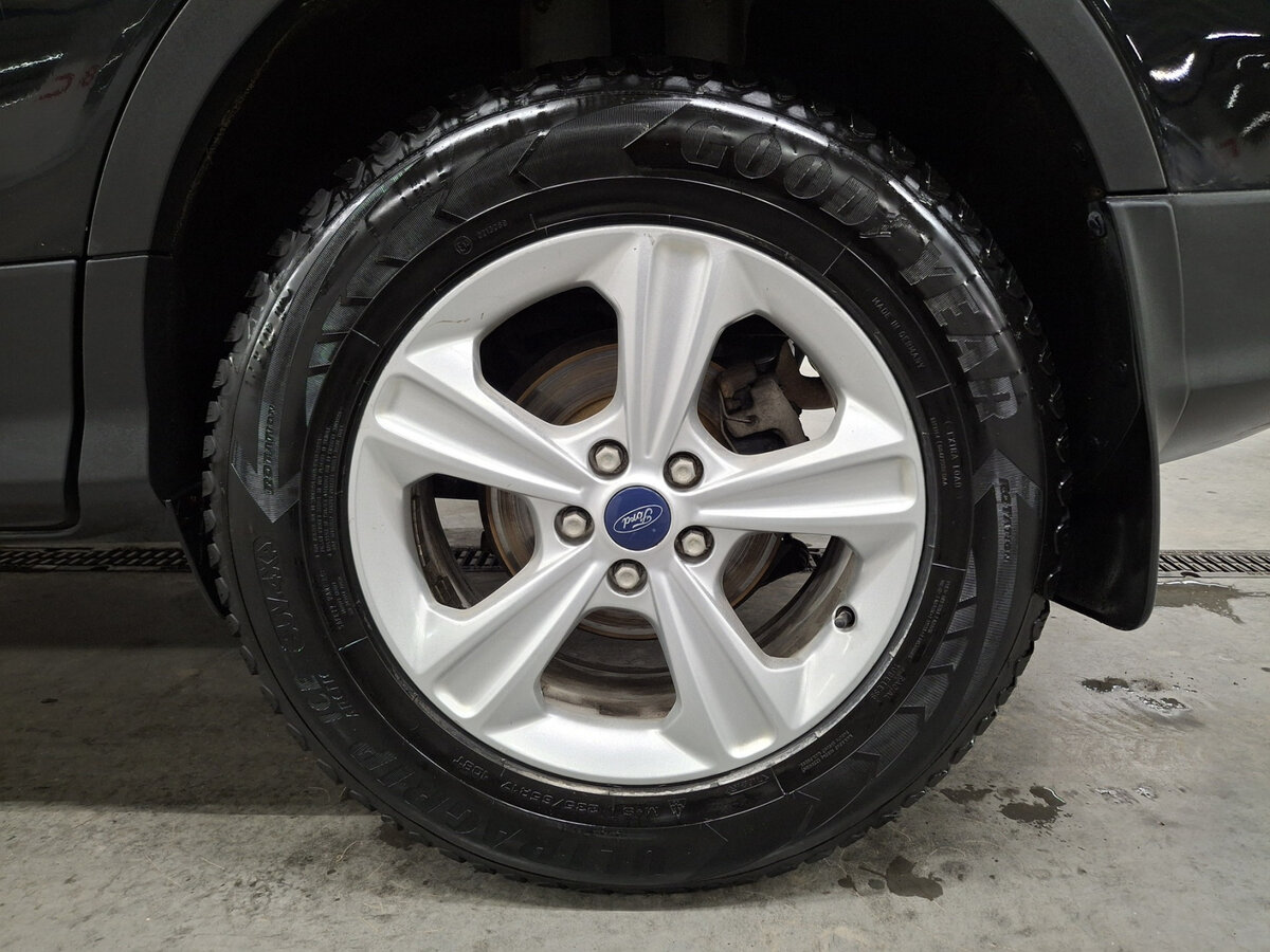 Б/У Форд Куга 2013 года. Фото: #16