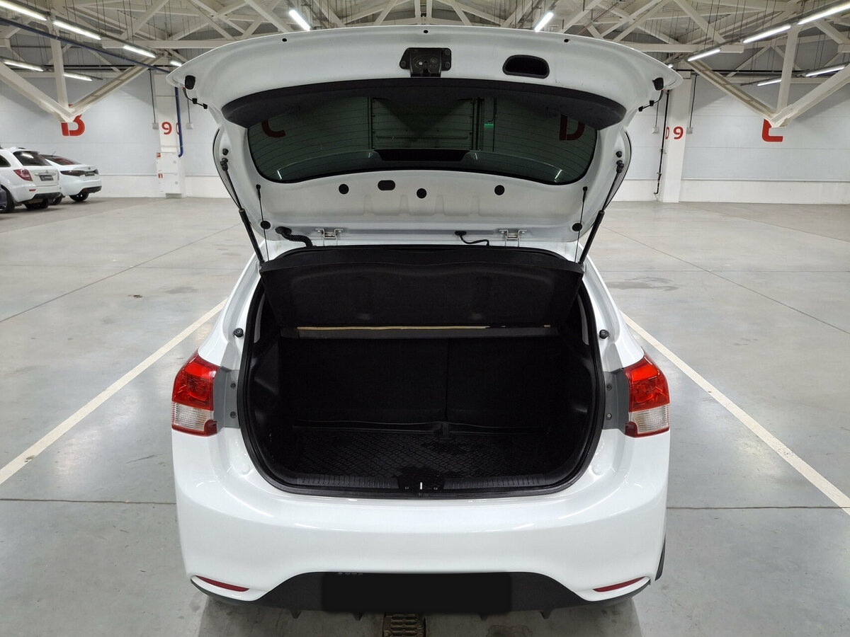 Б/У Киа Рио 2017 года. Фото: #9