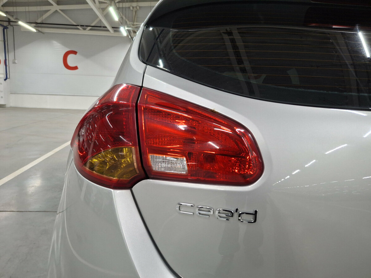 Б/У Киа Сид 2013 года. Фото: #8